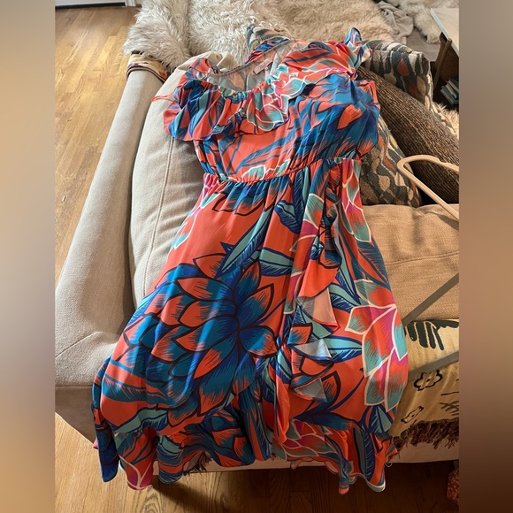 Parker Floral One-Shoulder Dress - perfect for the races. - Picture 6 of 6